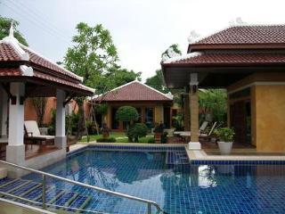 Kintamani Exclusive Bali Villa And Resort Pattaya Exterior photo